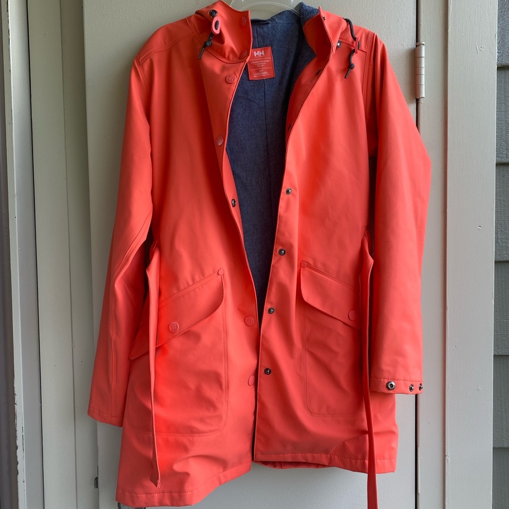 💜SOLD💜Women’s Raincoat with Hood
